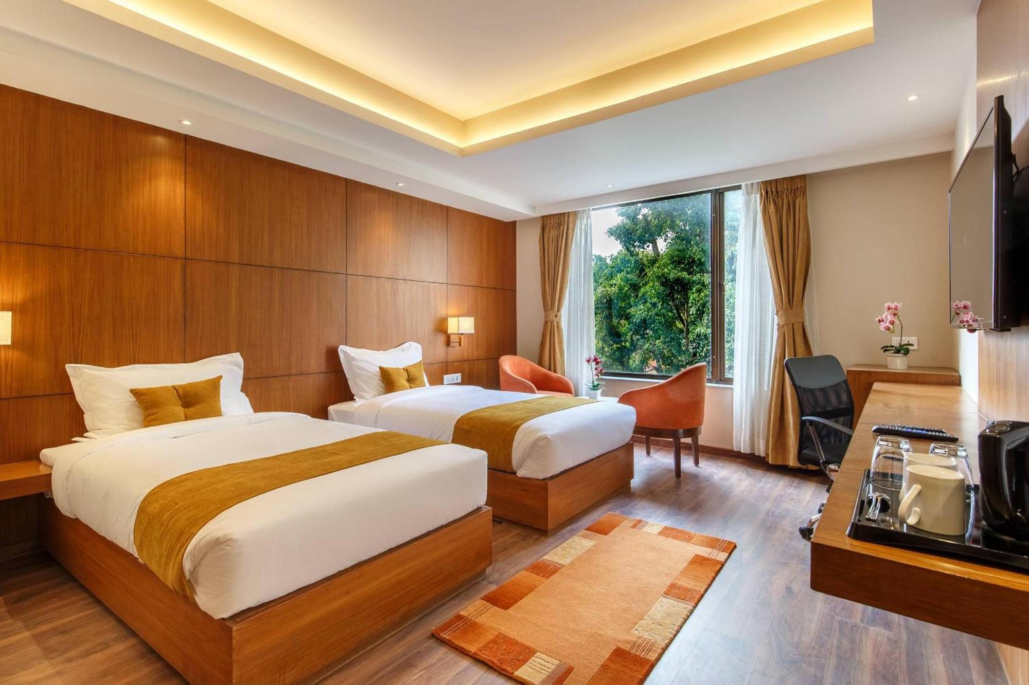 Hotel Aela Grand Near Delhi Airport By La Casa 뉴델리 외부 사진